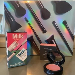 Elf brushes set and makeup samples